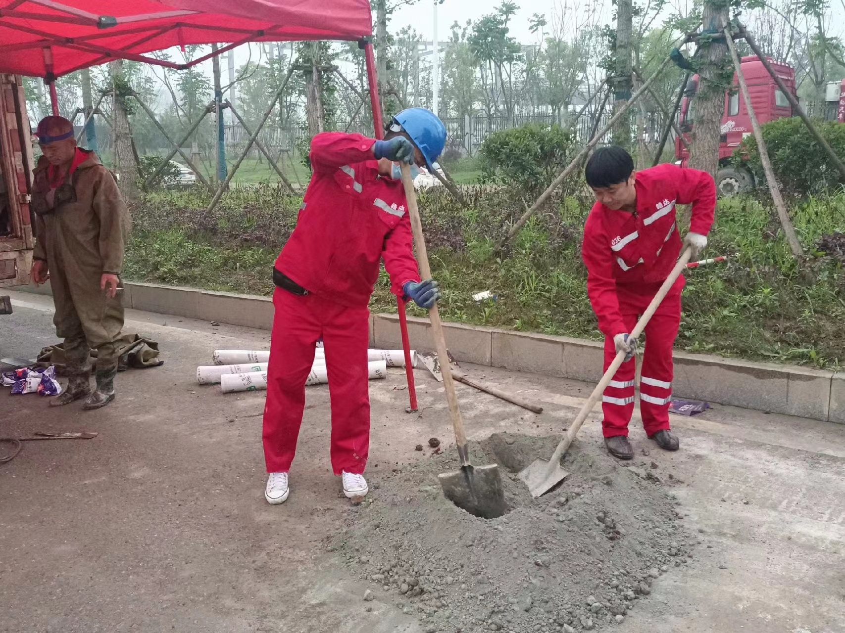 冷水江管道疏通哪家好】及时进行市政管道清淤